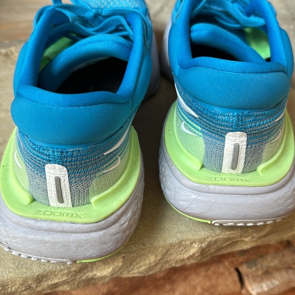 Men’s Nike invincible run - Picture 7 of 9